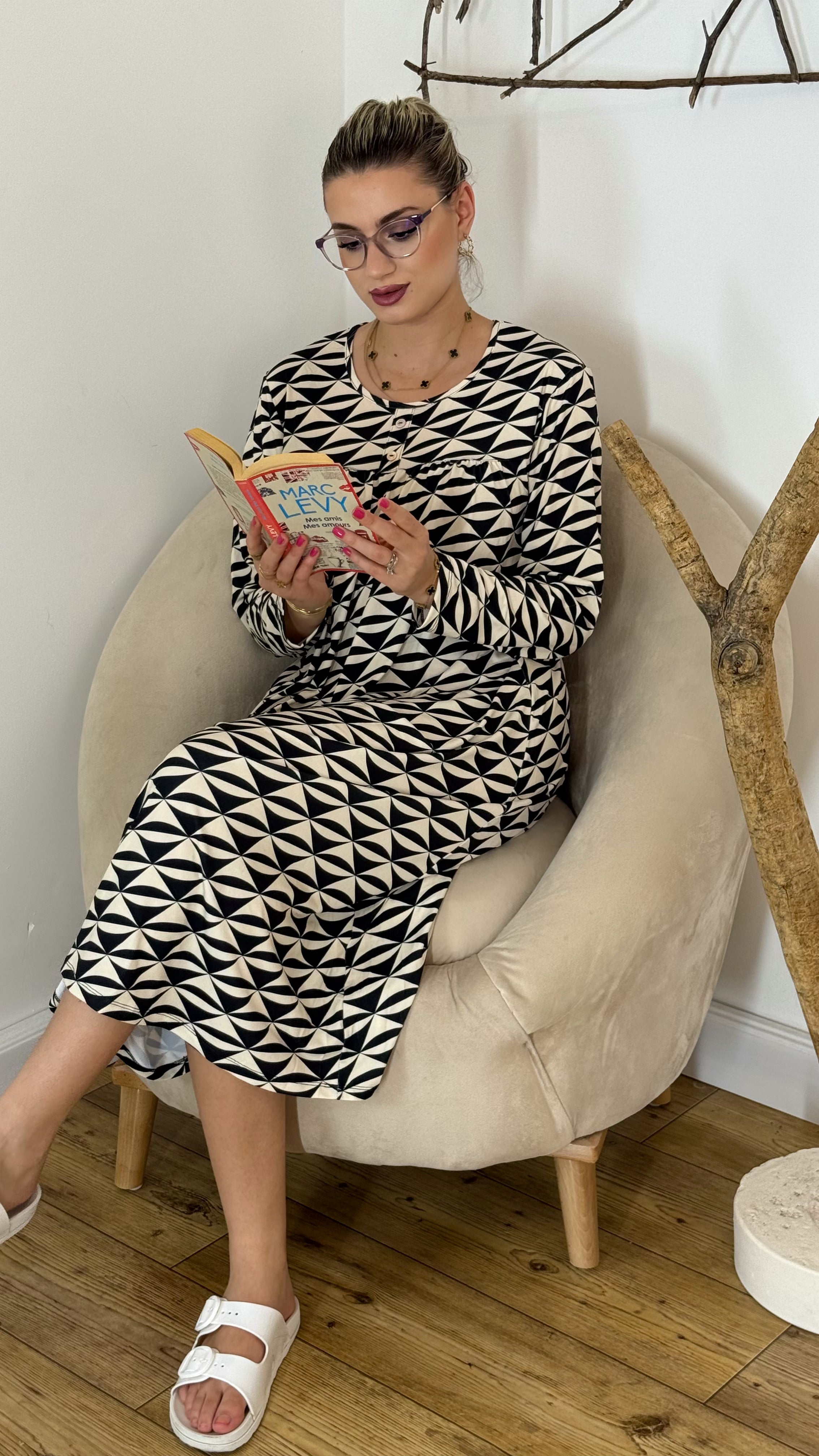 M34-Robe de Nuit Marque: DKNYC – 2026