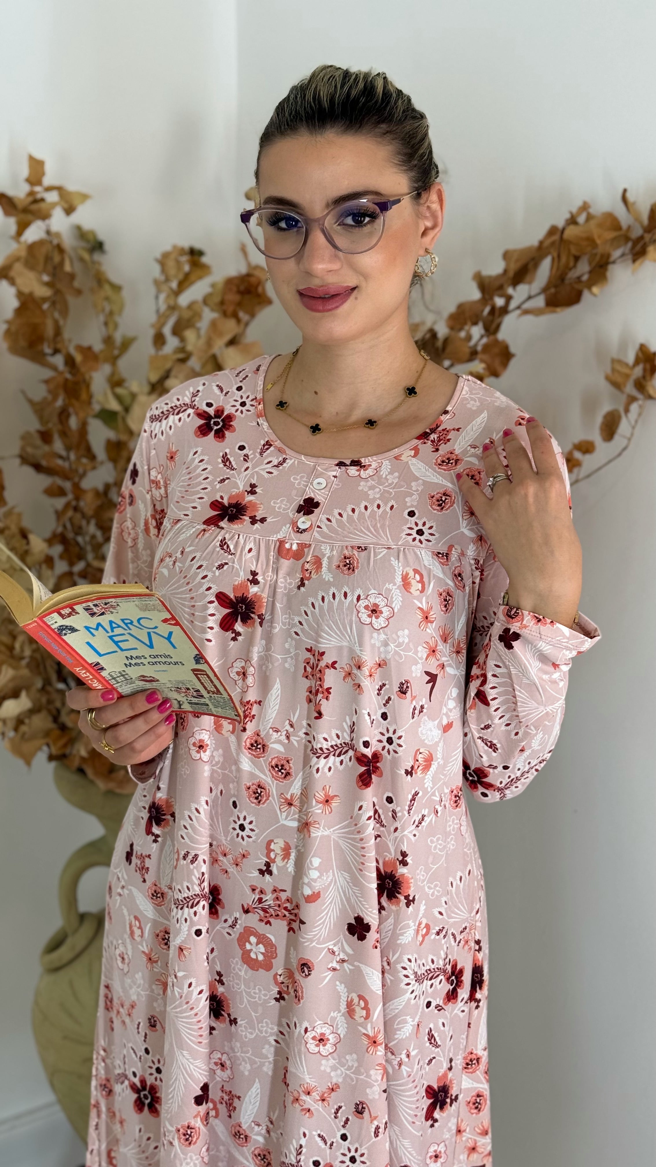 M8-Robe de Nuit Marque: DKNYC – Edition 2026