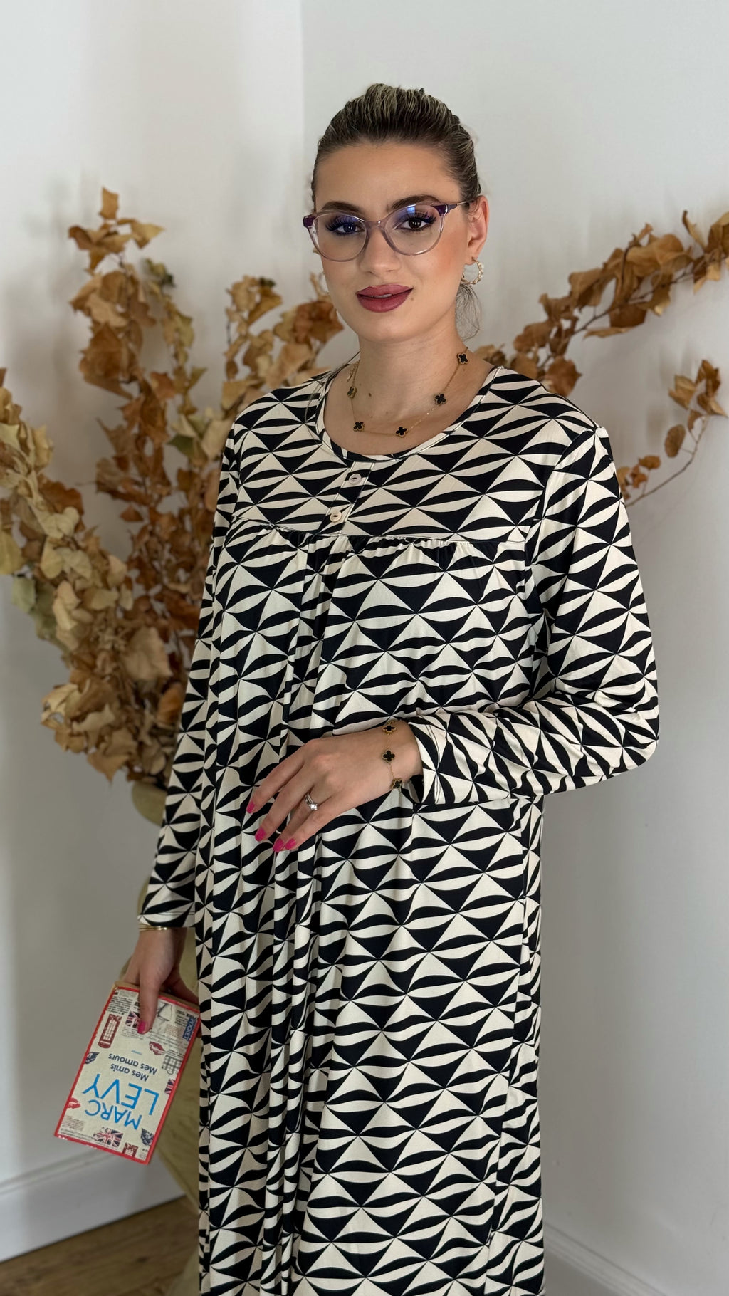 M34-Robe de Nuit Marque: DKNYC – 2026