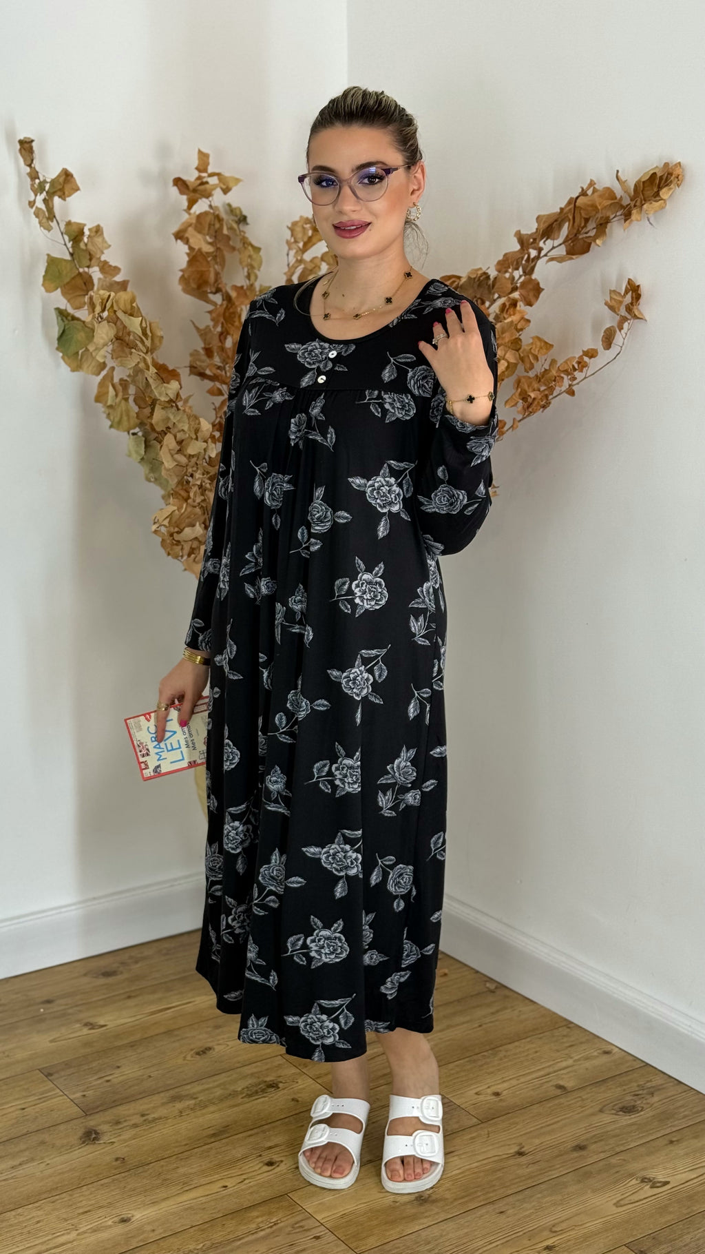 M33-Robe de Nuit Marque: DKNYC – Edition 2026