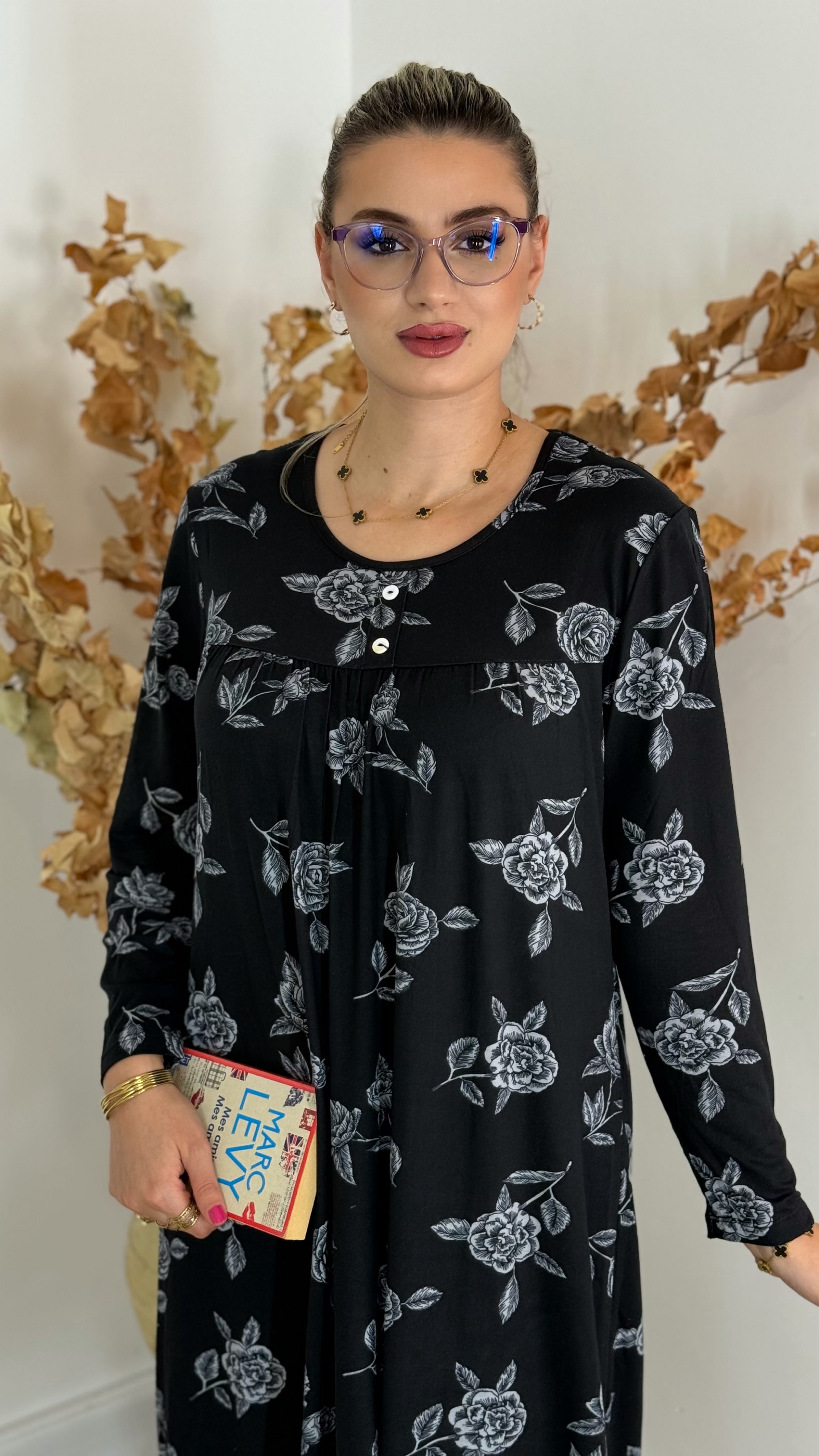 M33-Robe de Nuit Marque: DKNYC – Edition 2026