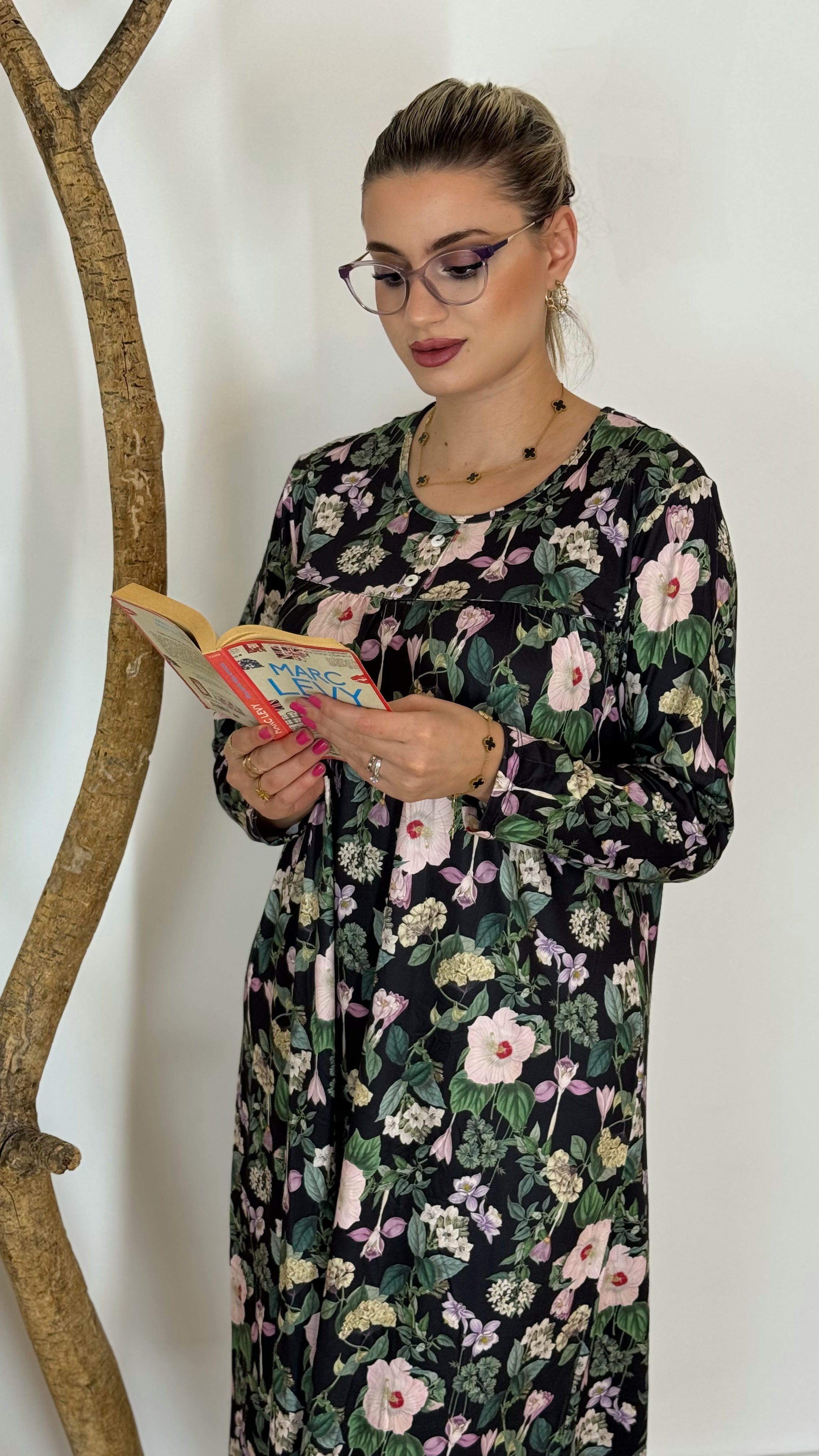 M32-Robe de Nuit Marque: DKNYC – Collection Hiver 2026