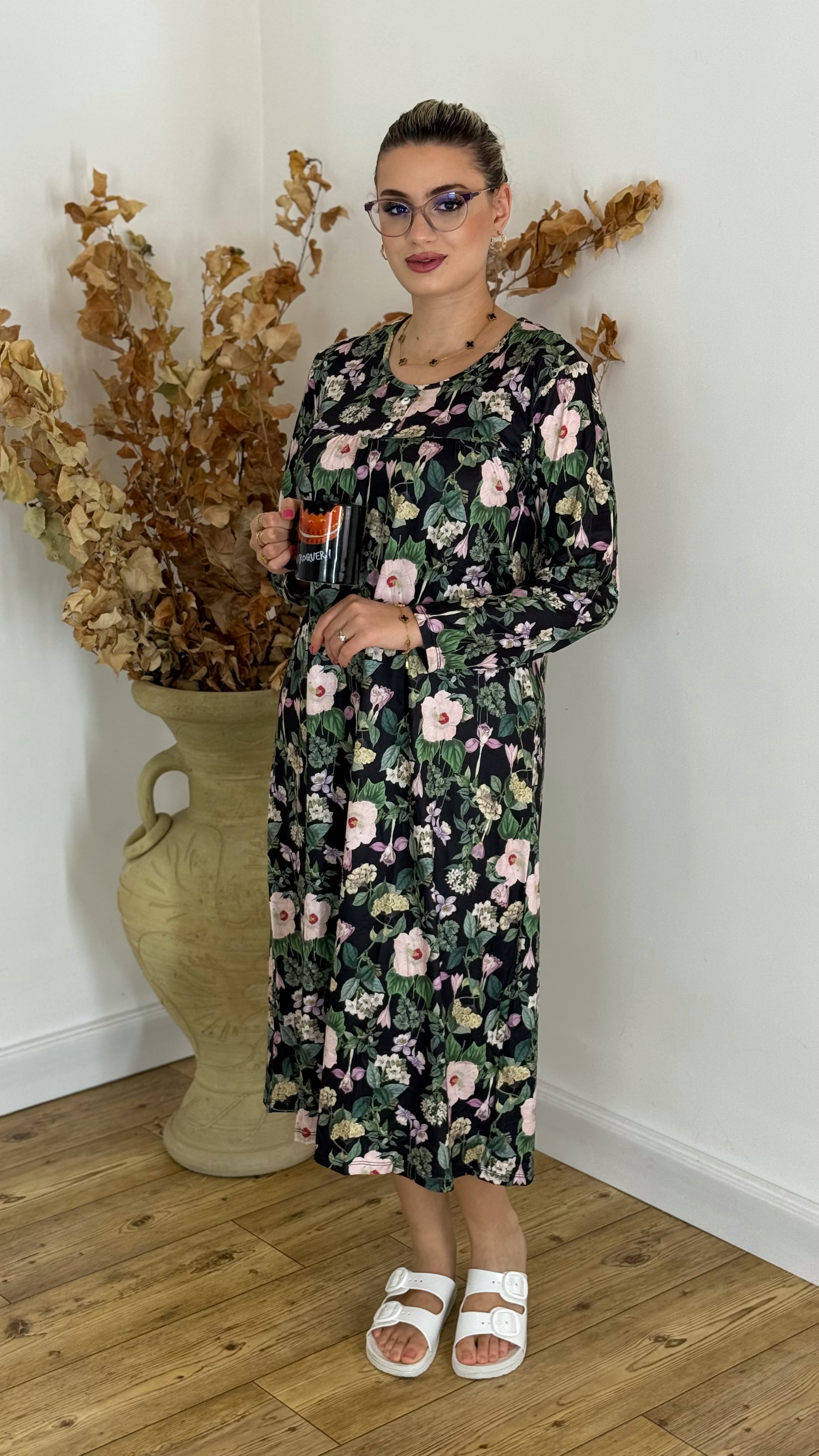 M32-Robe de Nuit Marque: DKNYC – Collection Hiver 2026